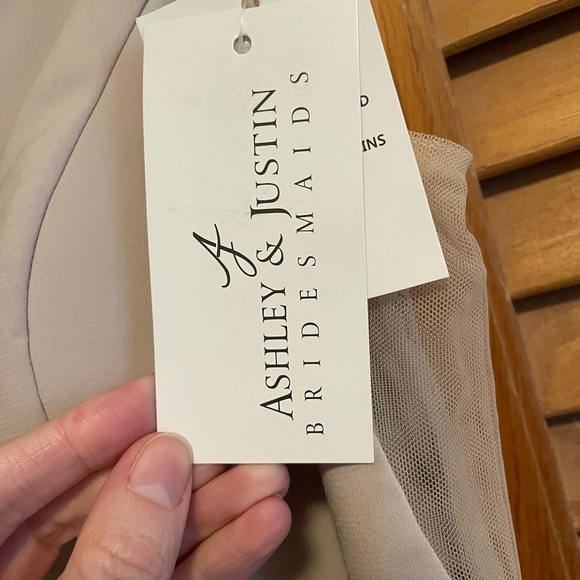 Bridesmaid Dress - Picture 7 of 12